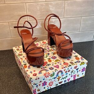 Jeffrey Campbell Mamba